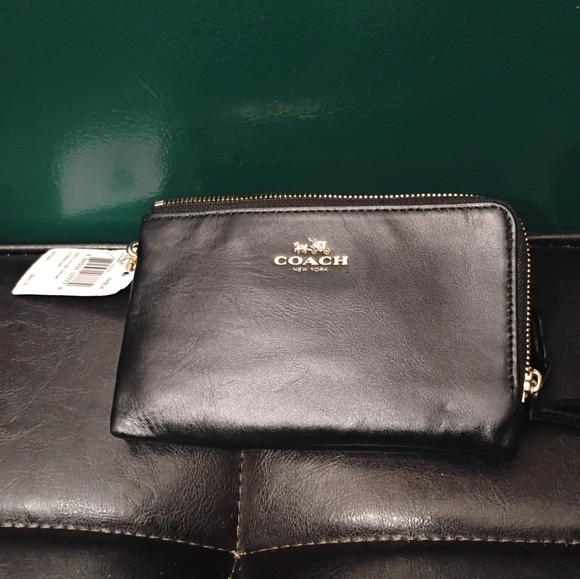 Coach Smooth Leather Double Corner Zip Black F64581 NWT - Picture 10 of 10